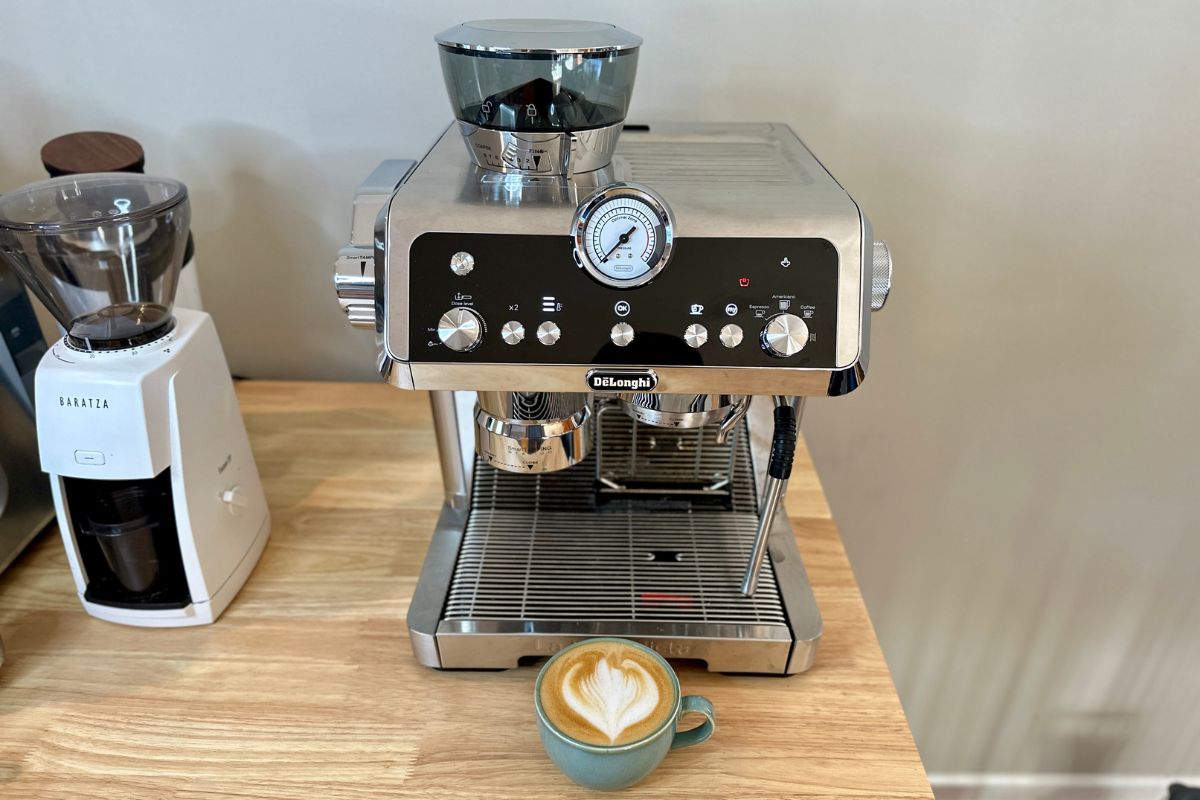 DeLonghi La Specialista Prestigio Review: Should Beginners