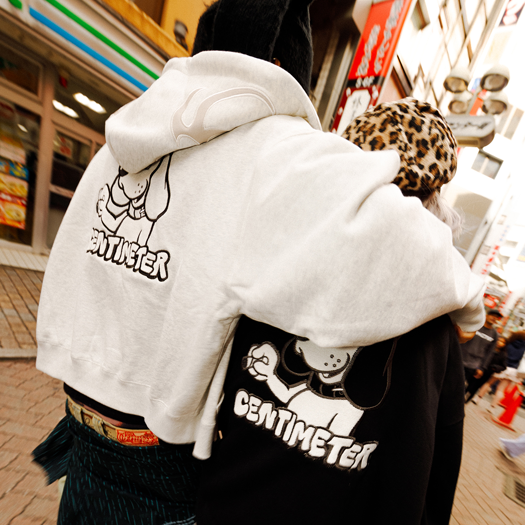 株式会社ク・ラッチ / GALFY×CENTIMETER コラボ ZIPパーカー 144067