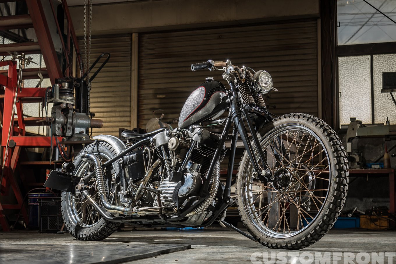 ハーレーのナックルヘッドチョッパー FL 1947年・サティスファクション