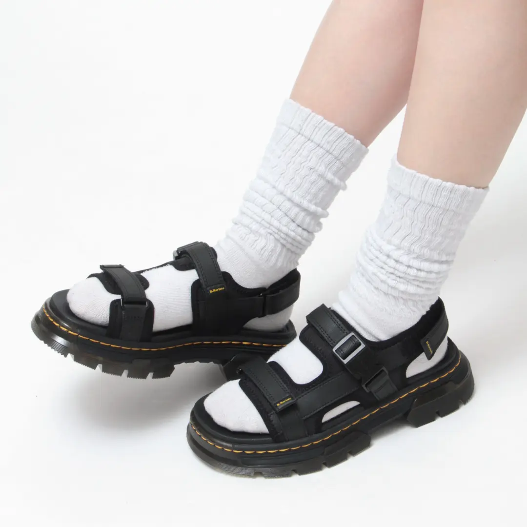 足元で『脱・無難』を叶える。大人のためのドクターマーチン｜Dr