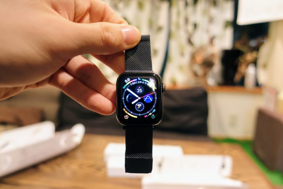Apple Watch Series 4(2018) 40mm スペースグレイアルミニウム開封