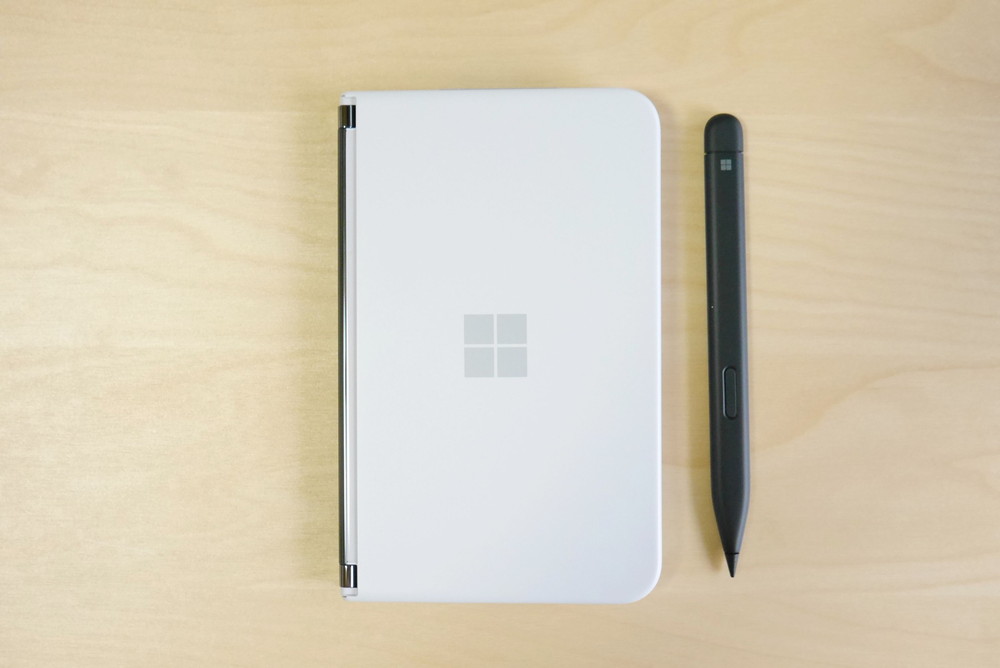 Surface Duo 2 ペンカバー」レビュー。Surfaceスリムペンが充電できる