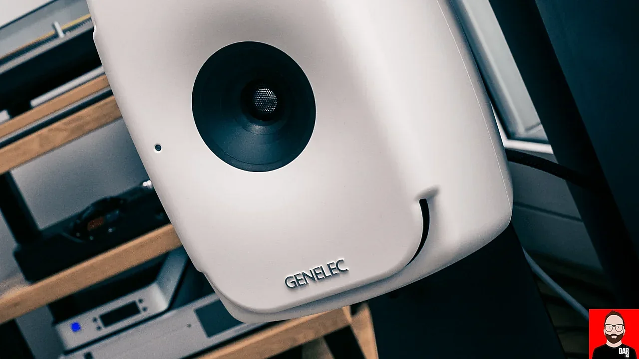 Genelec 'The Ones' 8341 think inside the box | Darko.Audio