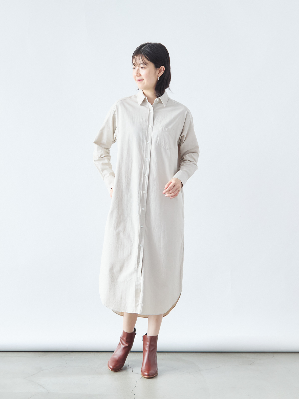 プレミアムオックスフォードシャツワンピース/ベージュ | Factelier