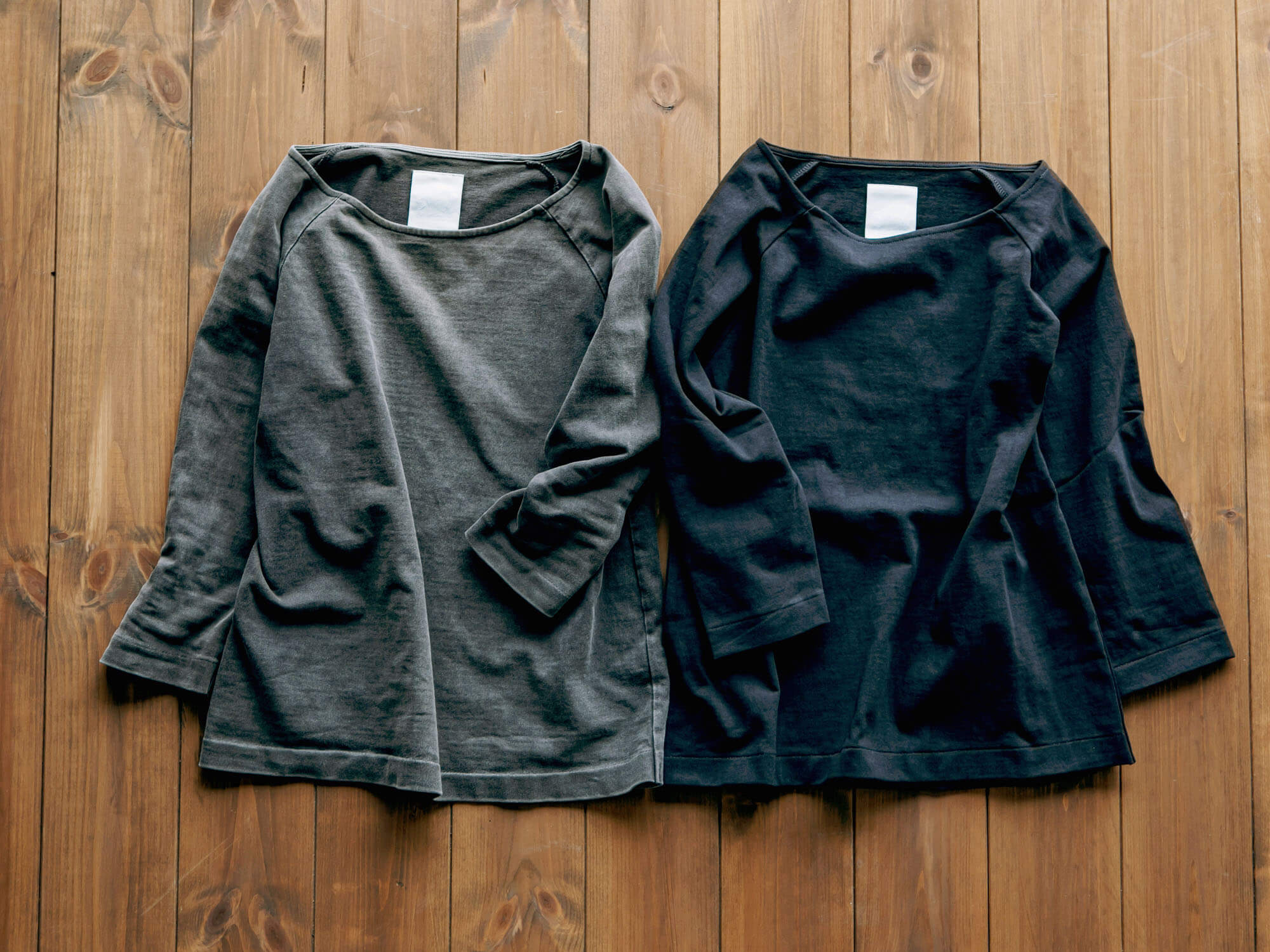 パン屋のTシャツ／わざわざ | 日用品と雑貨の店 伝所鳩