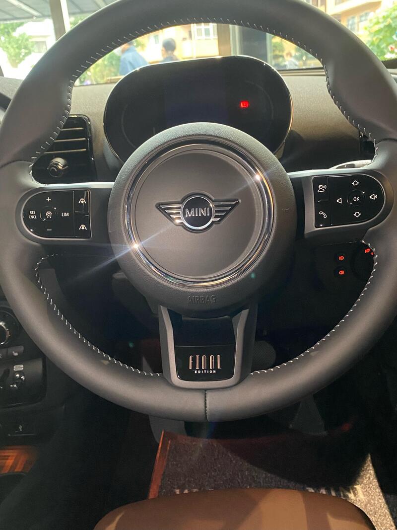 MINI CLUBMAN FINAL EDITION🚗♥ - MINI 目黒 ディーラーブログ