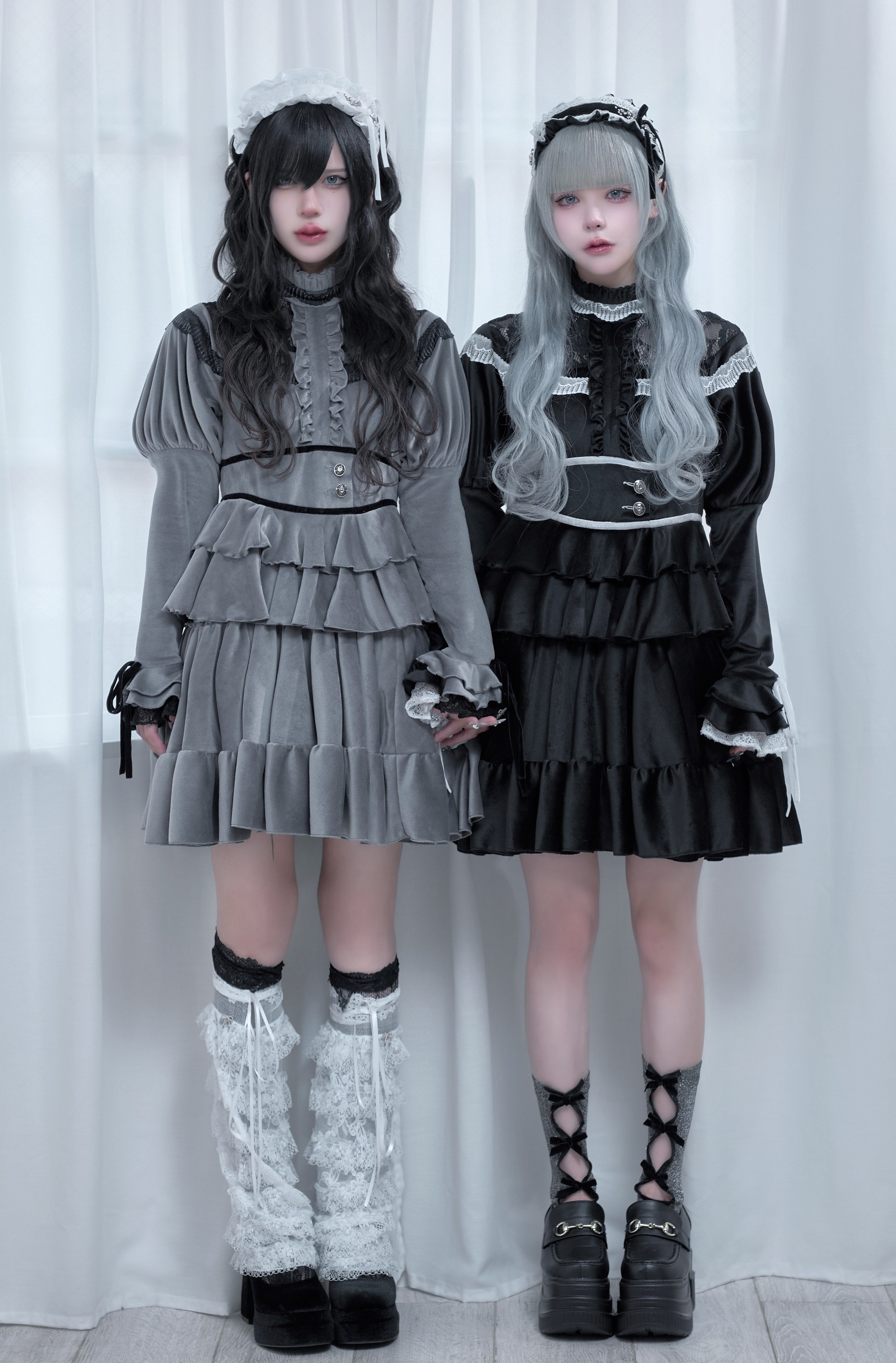 velours puff lace onepiece black