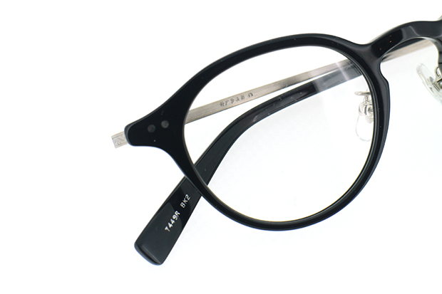 強度・小顔の方にオススメ。手造りの温かみあるレトロフレーム“T-449R