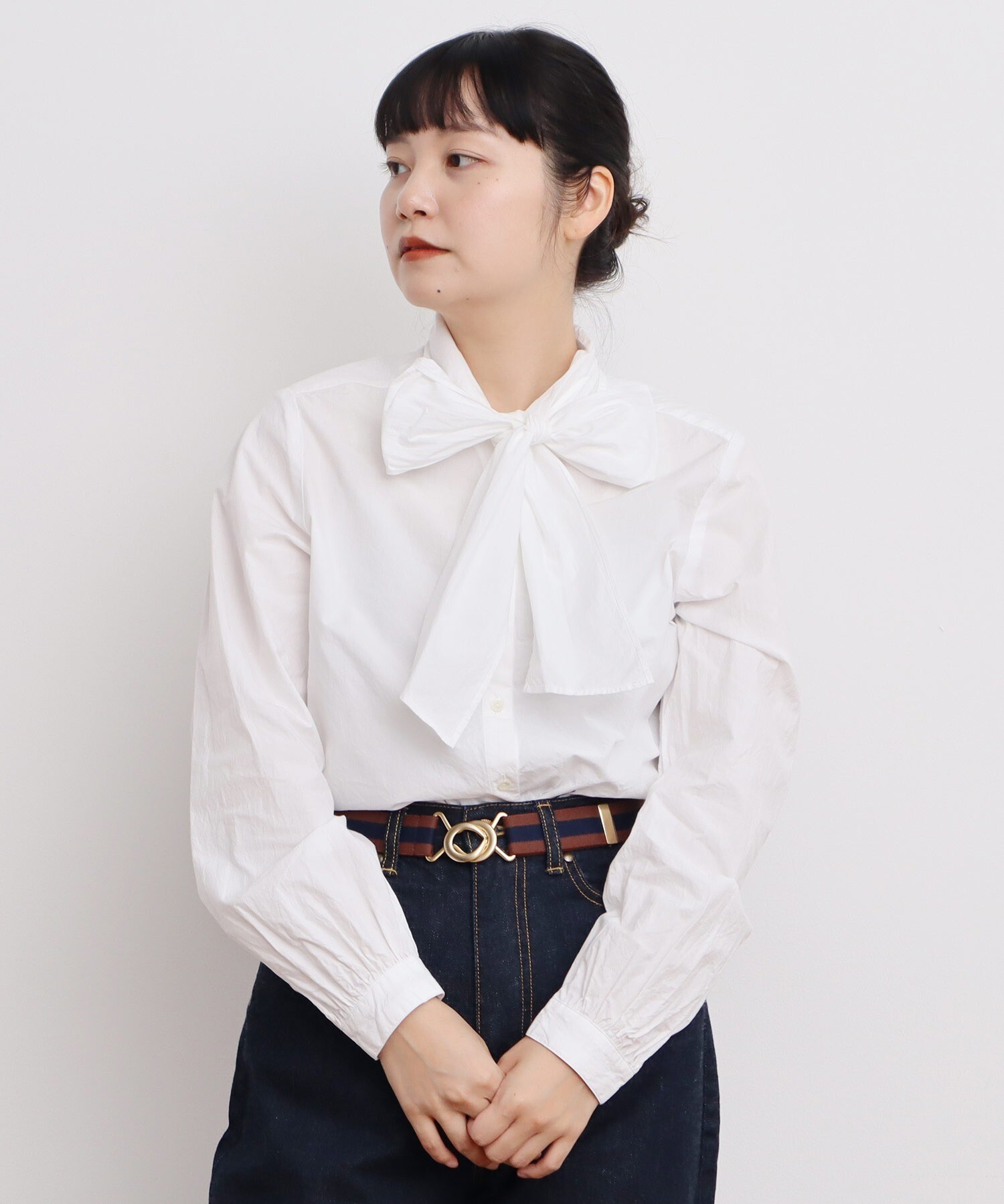 bow.a 水際 ナミナミ ブラウス ホワイト bow.a 水際 ナミナミ ブラウス