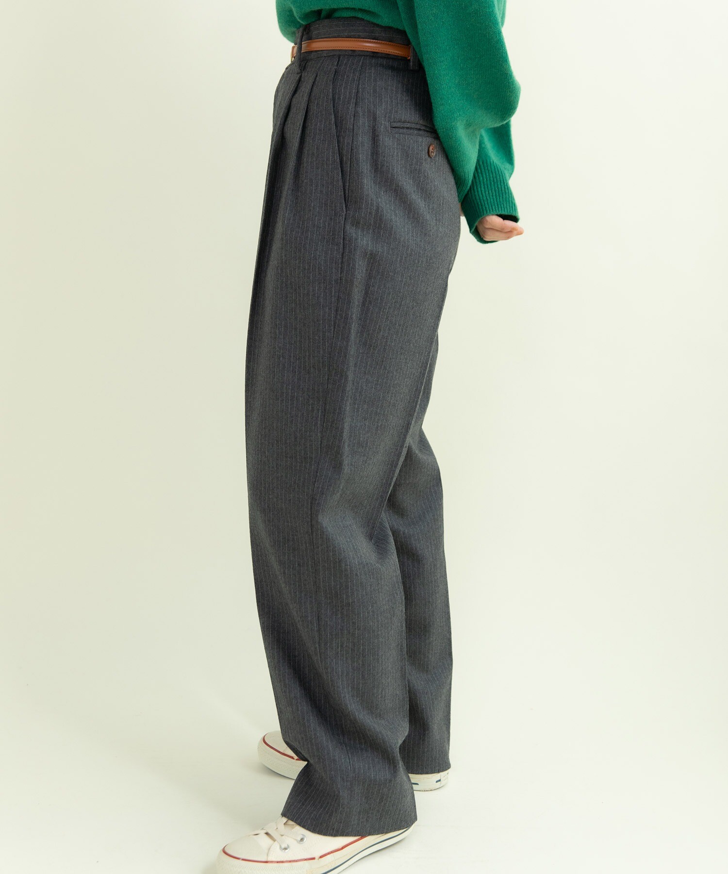 AMBIDEX Store ○60/2ギャバ ピンストライプ2タックパンツ(36 コン