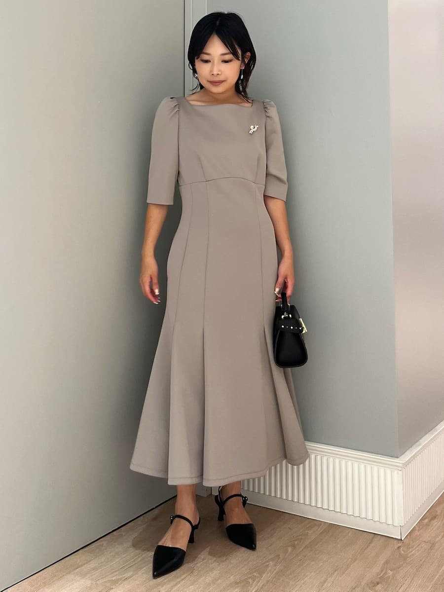 ポンチマーメイドシルエットワンピース(デイリーワンピース)｜DRESS