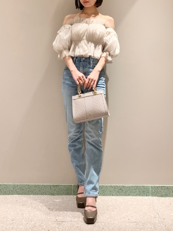 ボリュームギャザーフリルオフショルブラウス ボリュームギャザー