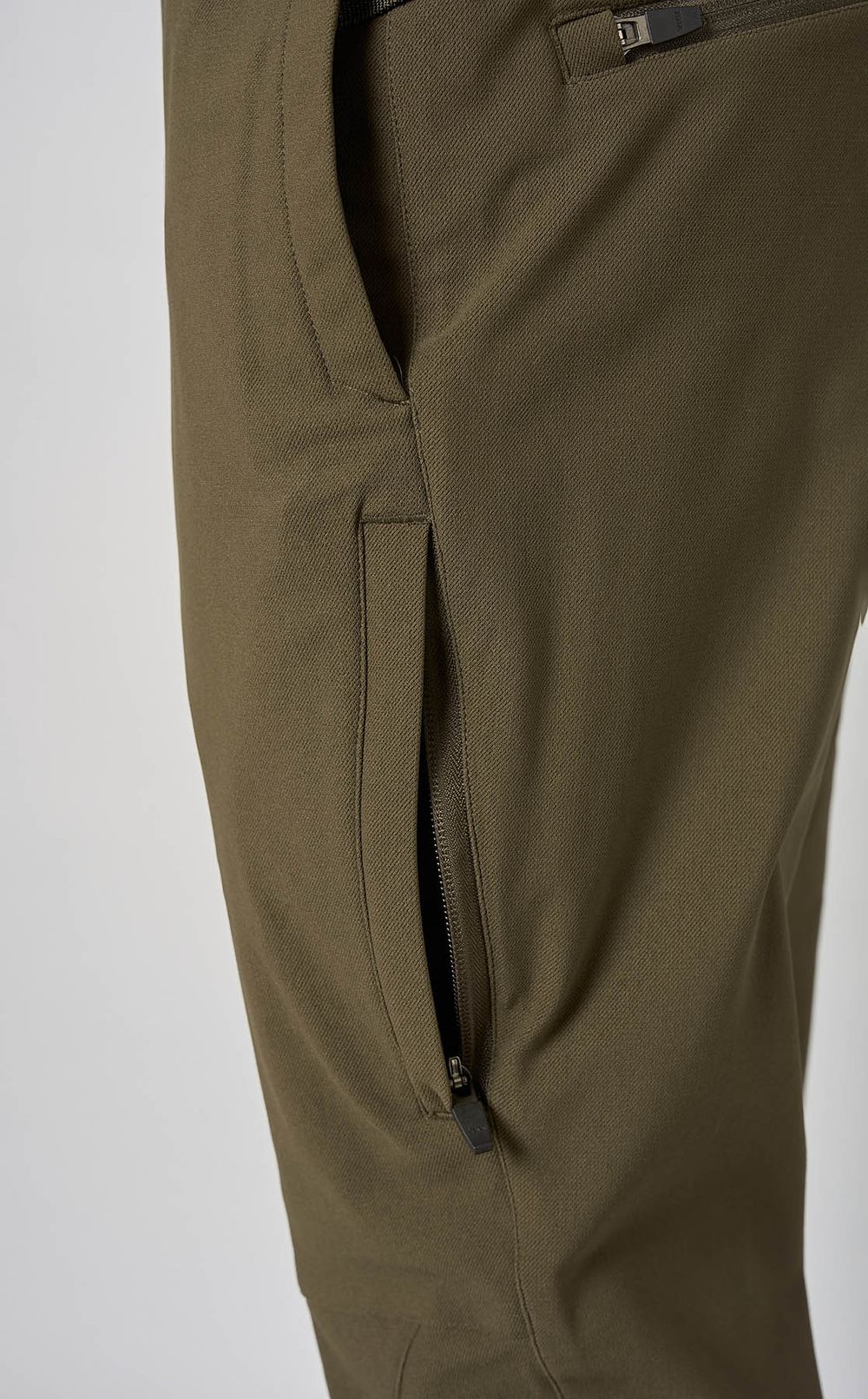 bagjack GOLF｜【手洗い可】ストレッチナイロンパンツ