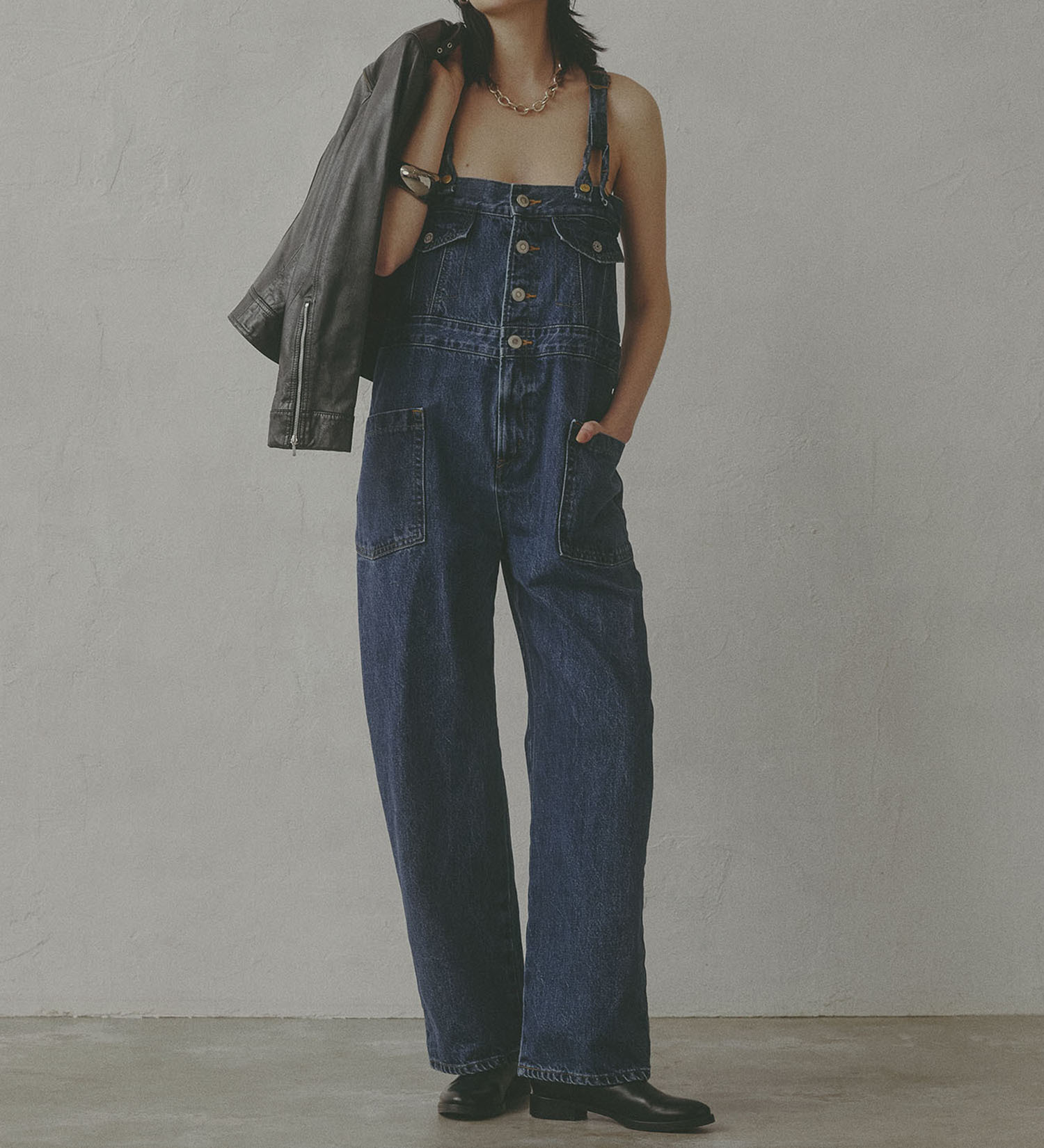 GISELe 10月号掲載】atelier SOMETHING BUTTON UP SALOPETTE/アトリエ