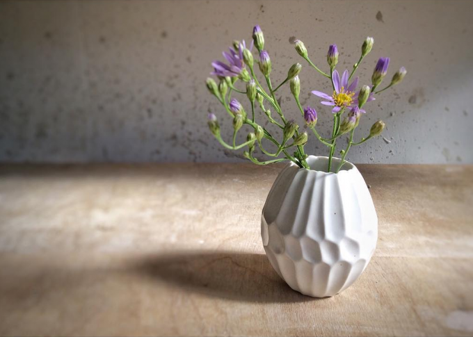 ヨーロッパで感じた空気を形に。食卓を上品に彩る「monoton ceramic