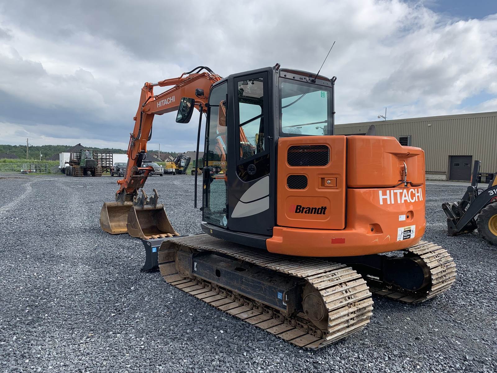2019 Hitachi ZX85 Excavator For Sale, 1,407 Hours | Saint-Georges