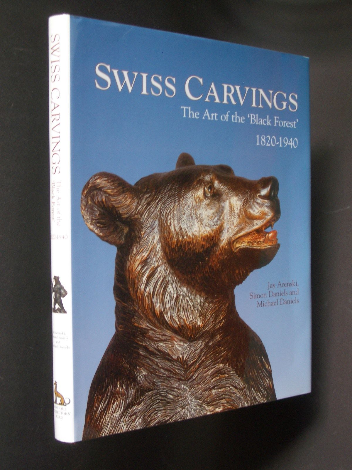 SWISS CARVINGS ブラックフォレストのアート 1820-1940 【公式通販】