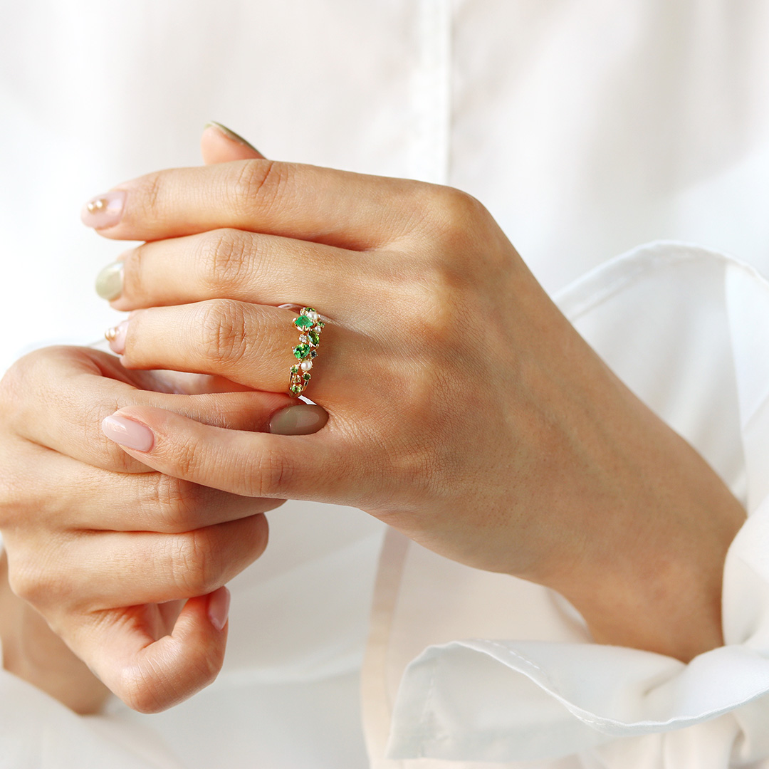 ビズー公式】マルチカラージュエルK18リング・スズランコフレ| 誕生石