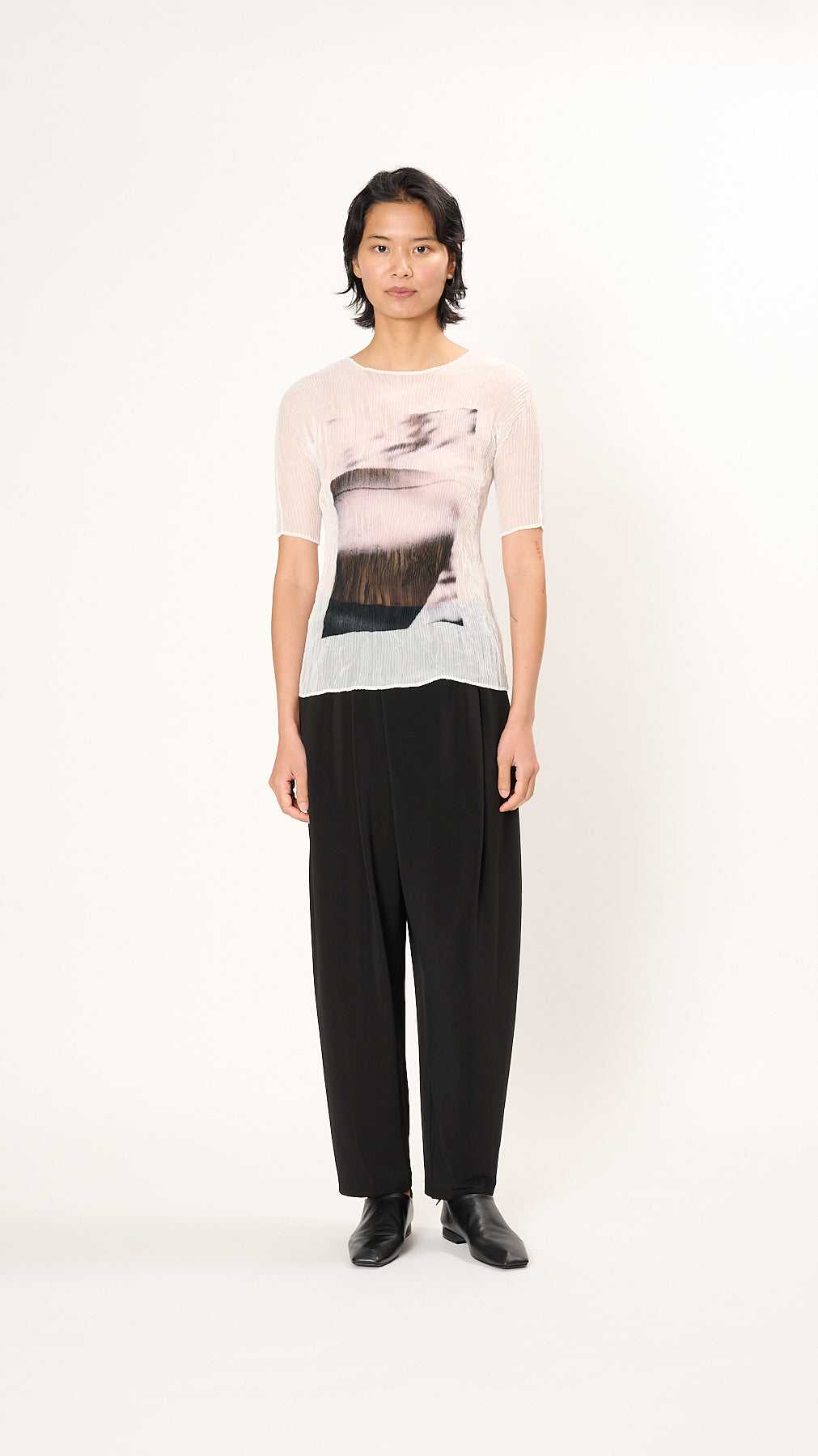 Issey Miyake Shadow Study Chiffon Twist Tee in Shadow – Diamond