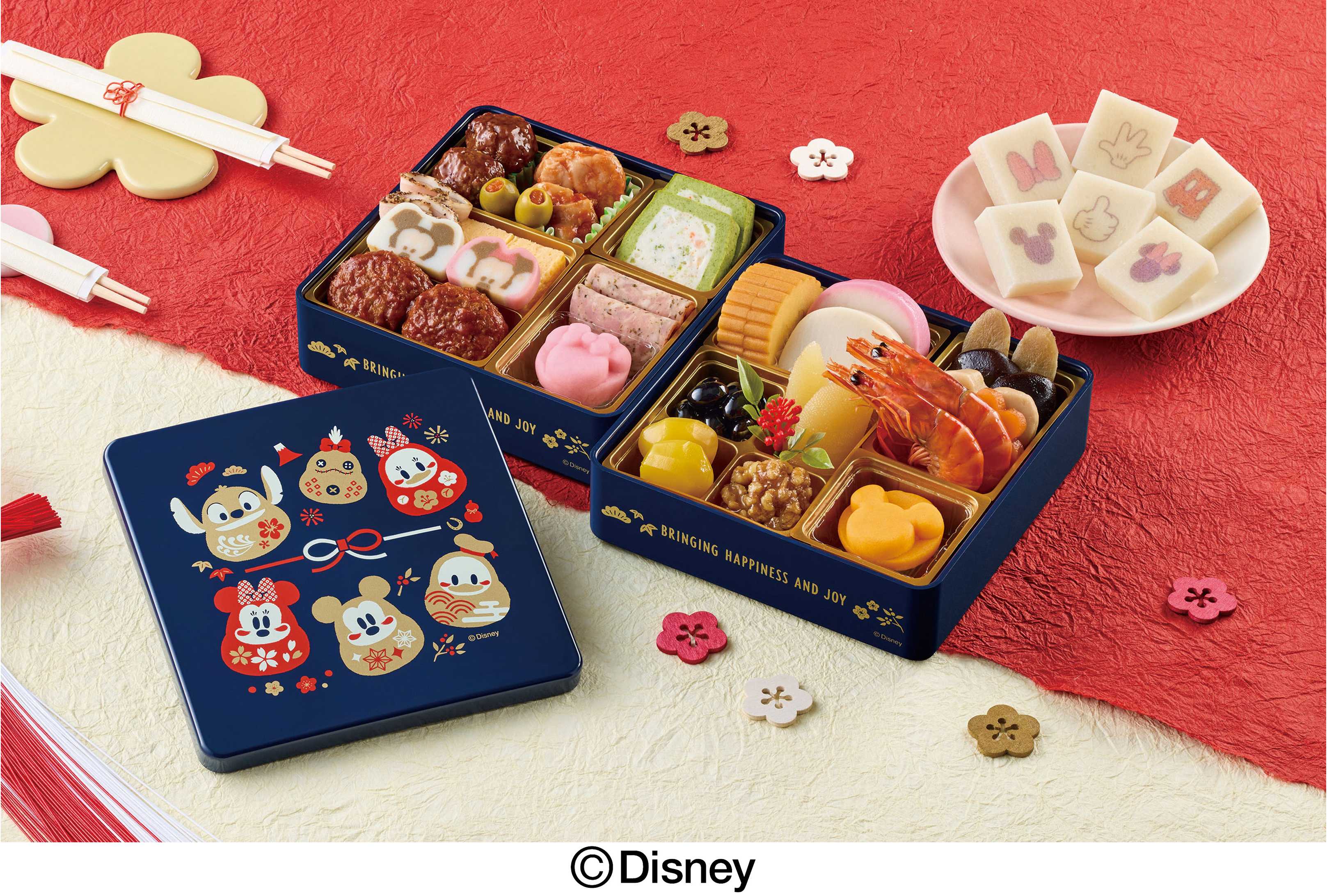 だるま姿のキャラクターがかわいい紀文限定デザインのお重箱「おせち