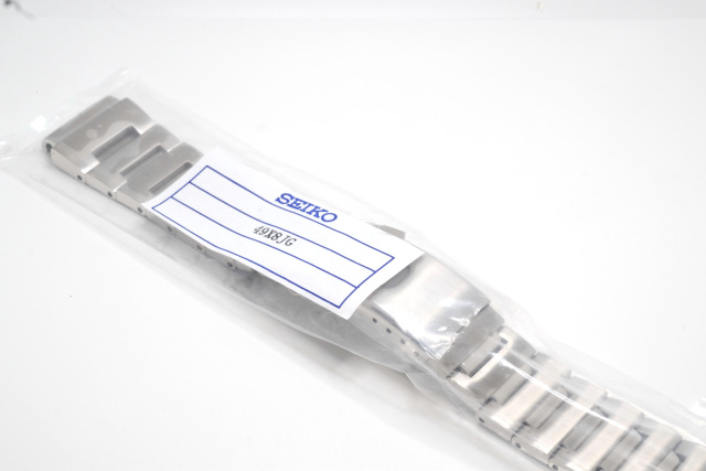 試しに、SEIKOモンスターをステンレスベルトへ交換│めんてや for Watch