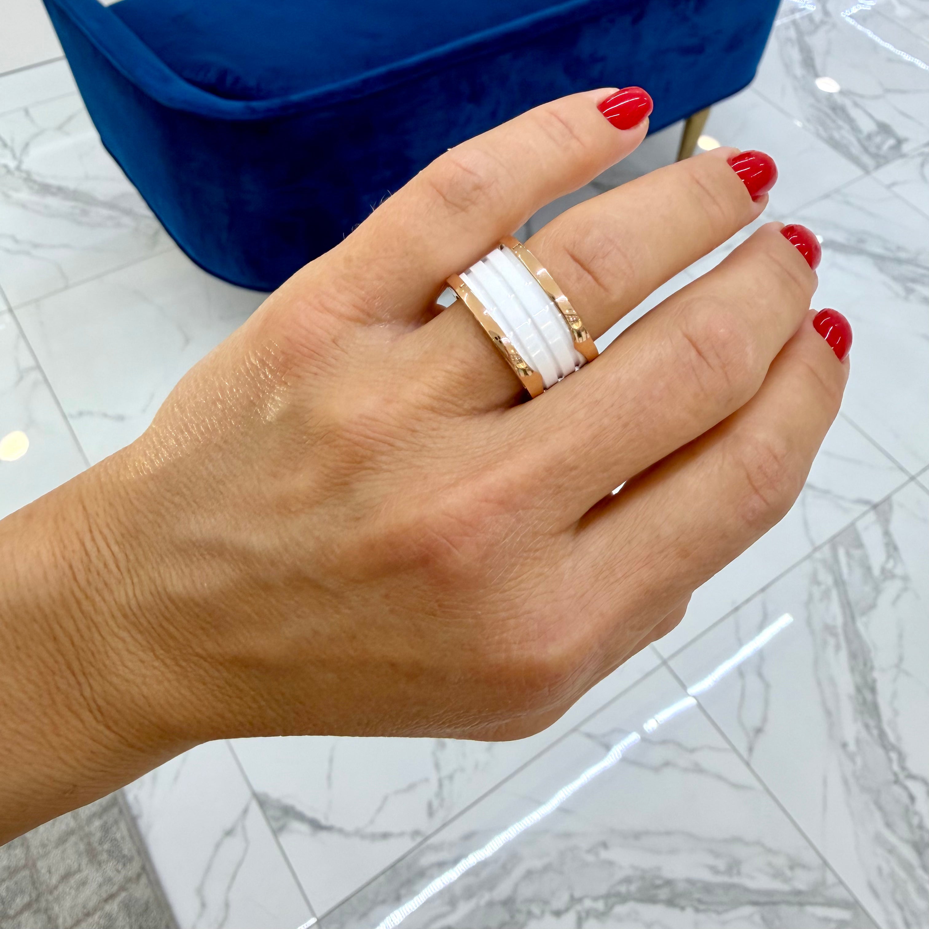 Bvlgari b.zero1 Collection 18K Rose Gold White Ceramic Two Tone 4 Band