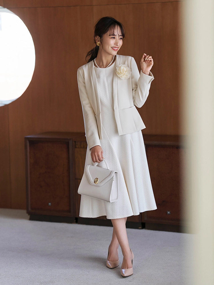 入学式・入園式コーデ】40代ママ向けのセットアップやワンピース