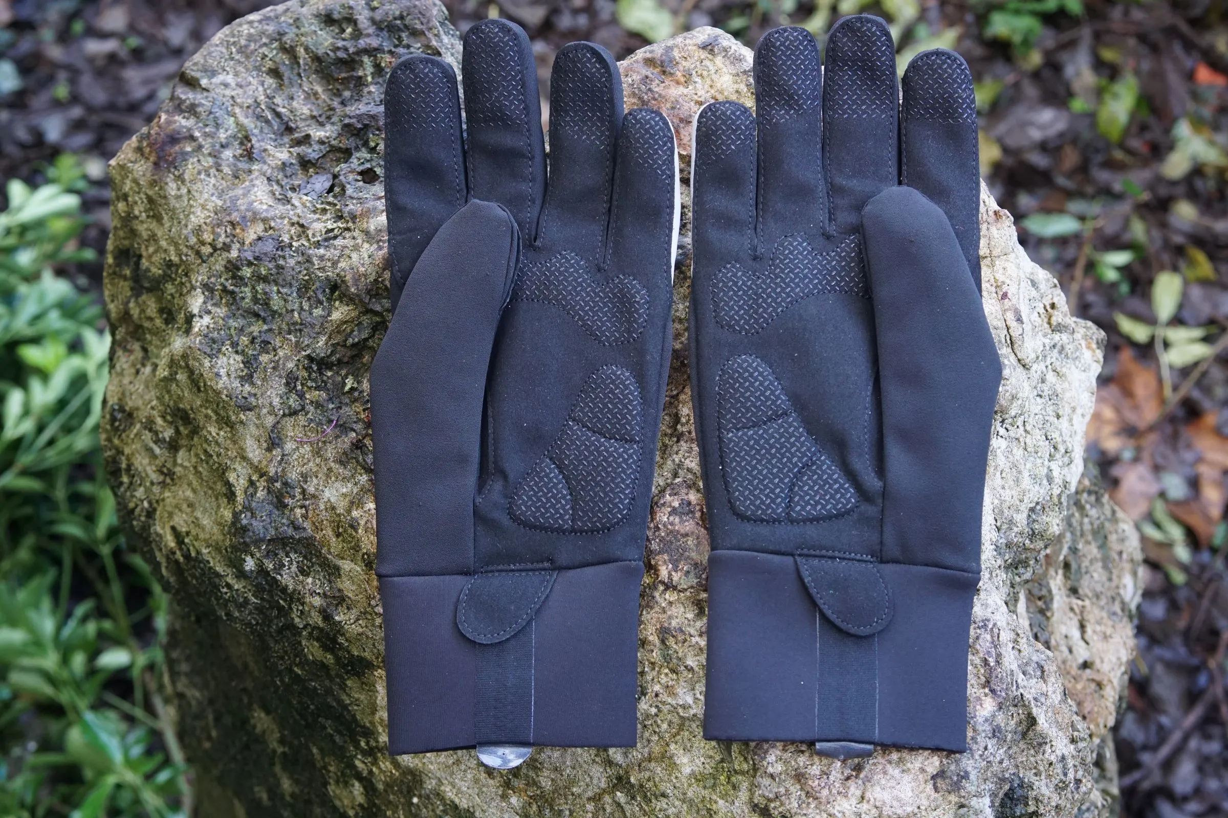 Assos Ultraz Winter Gloves review | Cyclist