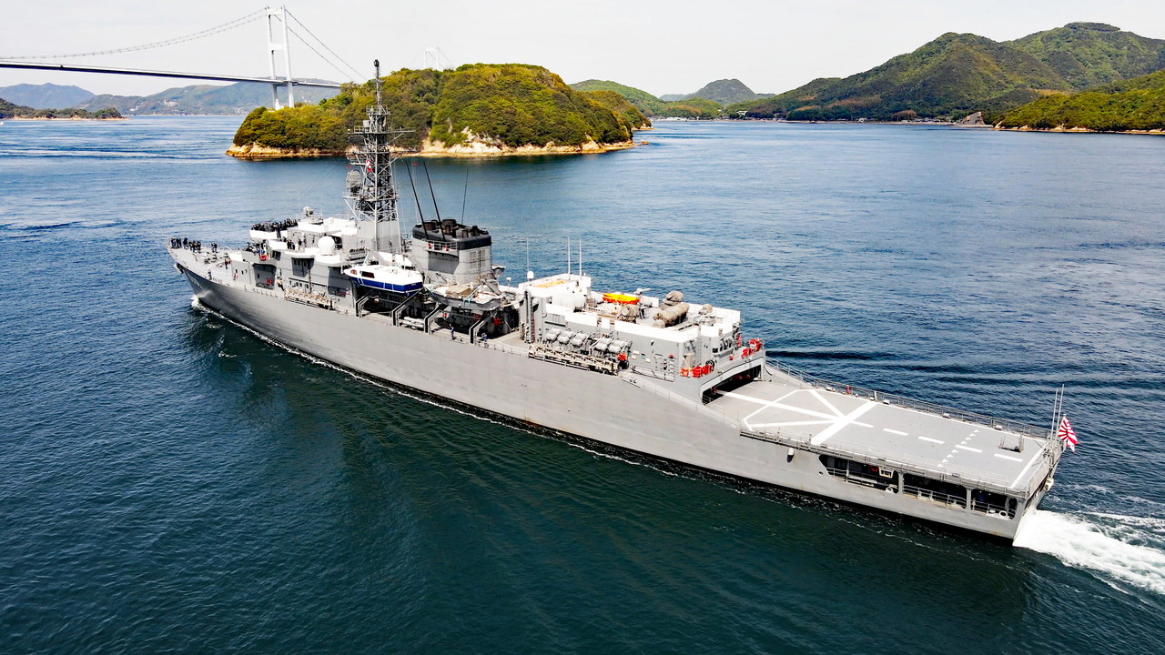 練習艦「かしま」型 「かしま」 | 海峡俯瞰