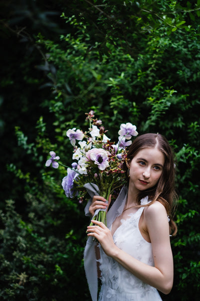 フラワーレース Vネック ノースリーブドレス（W262SI）