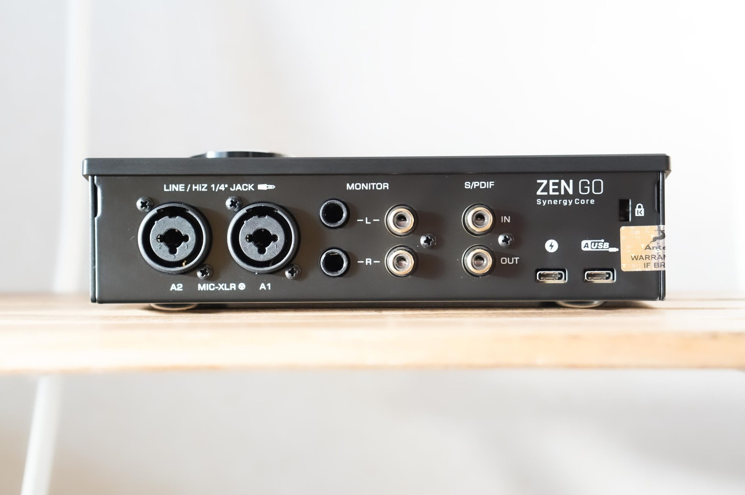 ANTELOPE ZEN GOの導入レビュー！小型ハイエンドAIFの新定番になれる