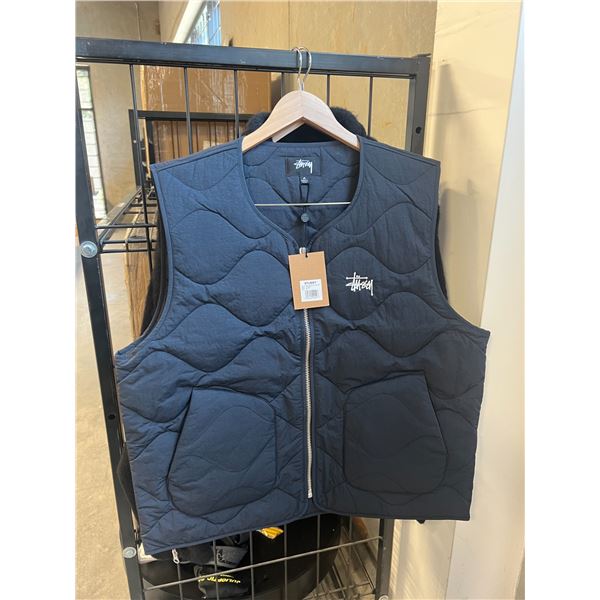 STUSSY SIZE M BLACK RECYCLED NYLON LINER VEST AND STUSSY SIZE M