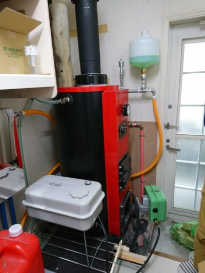 家庭用薪ボイラー | 木質バイオマスボイラー | エコライフ石川 全自動