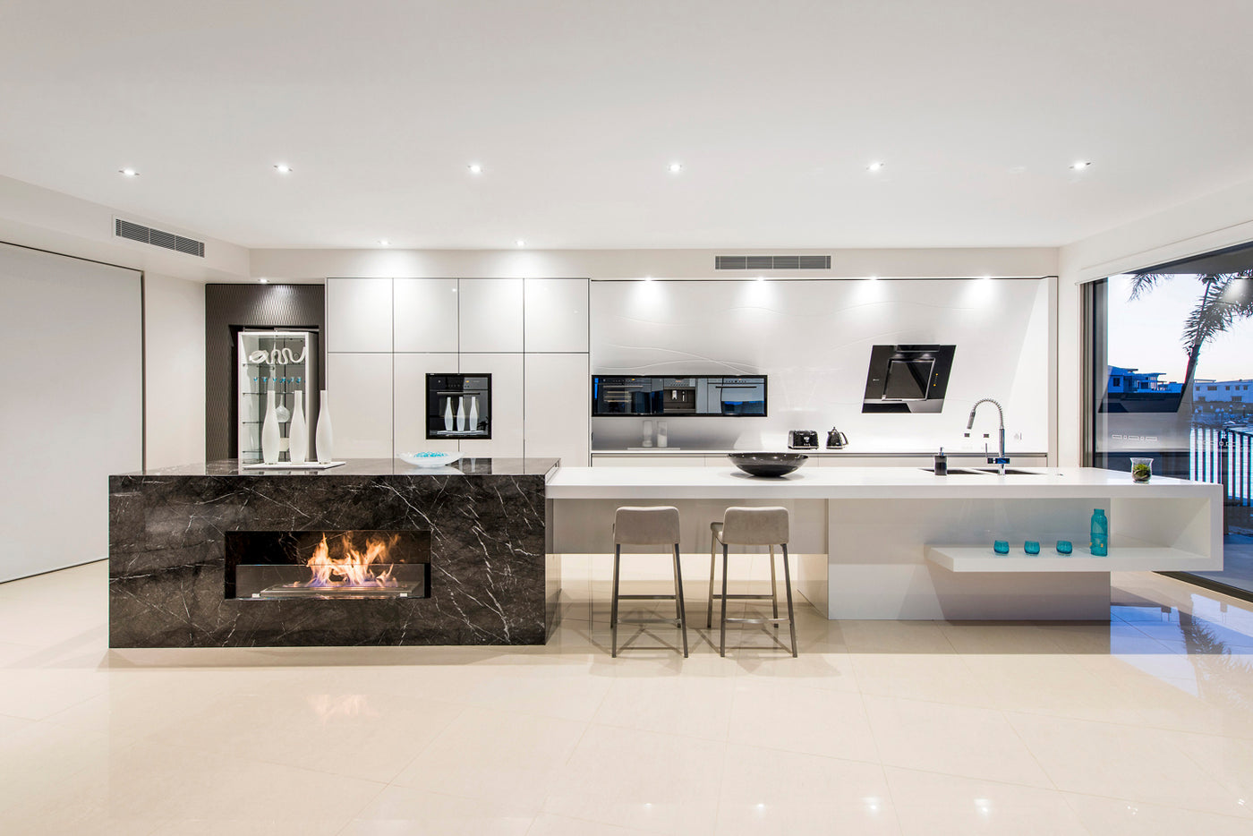 XL900（エックスエル900） | バイオエタノール暖炉「EcoSmart Fire」