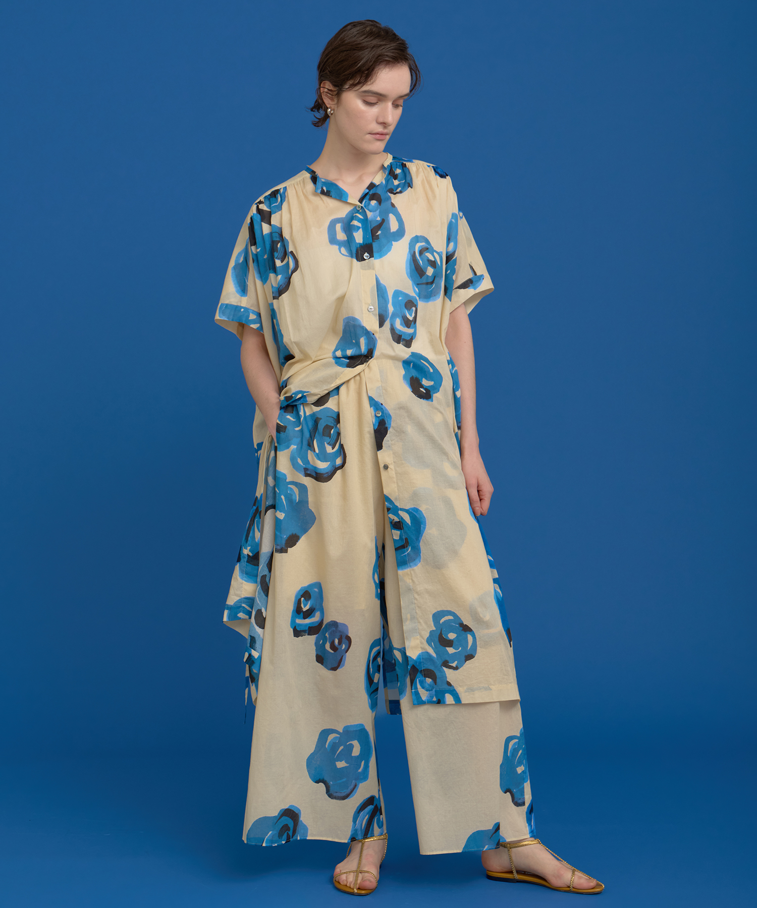 ブルーフラワーワイドパンツ ｜ハウス オブ ロータス＜HOUSE OF LOTUS