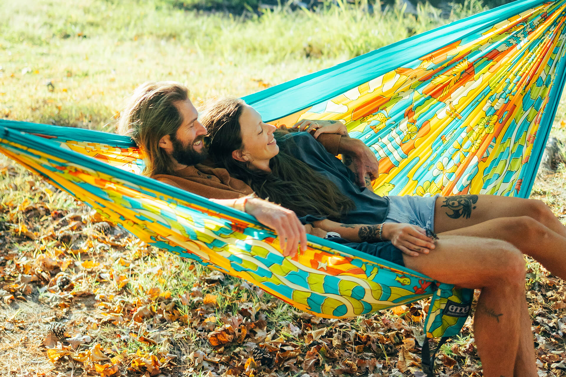 Vibrant Earth Giving Back Hammock | Support Trust for Public Land