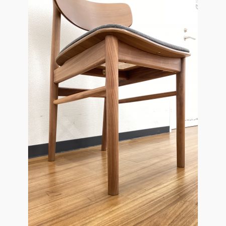 無印良品 (ムジルシリョウヒン) ダイニングチェア ウォールナット