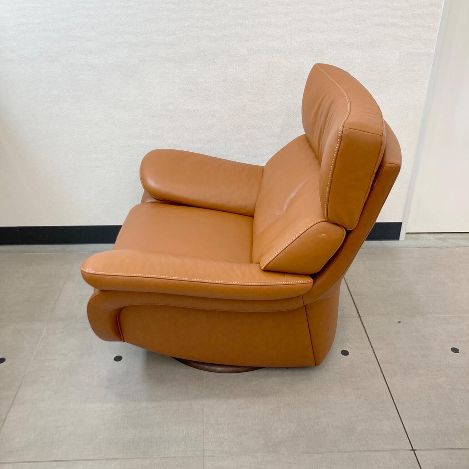 karimoku (カリモク) 1人掛けソファー ブラウン 253 オットマン付