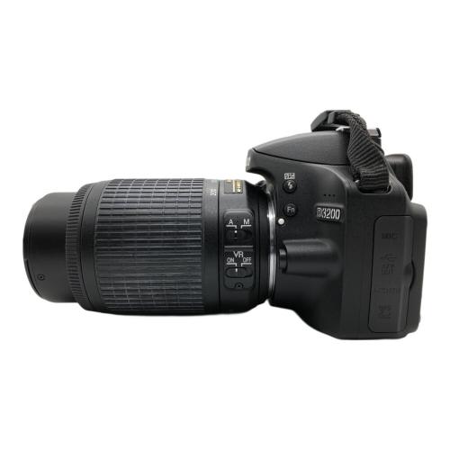 Nikon (ニコン) デジタル一眼レフカメラ D3200 ダブルズームキット