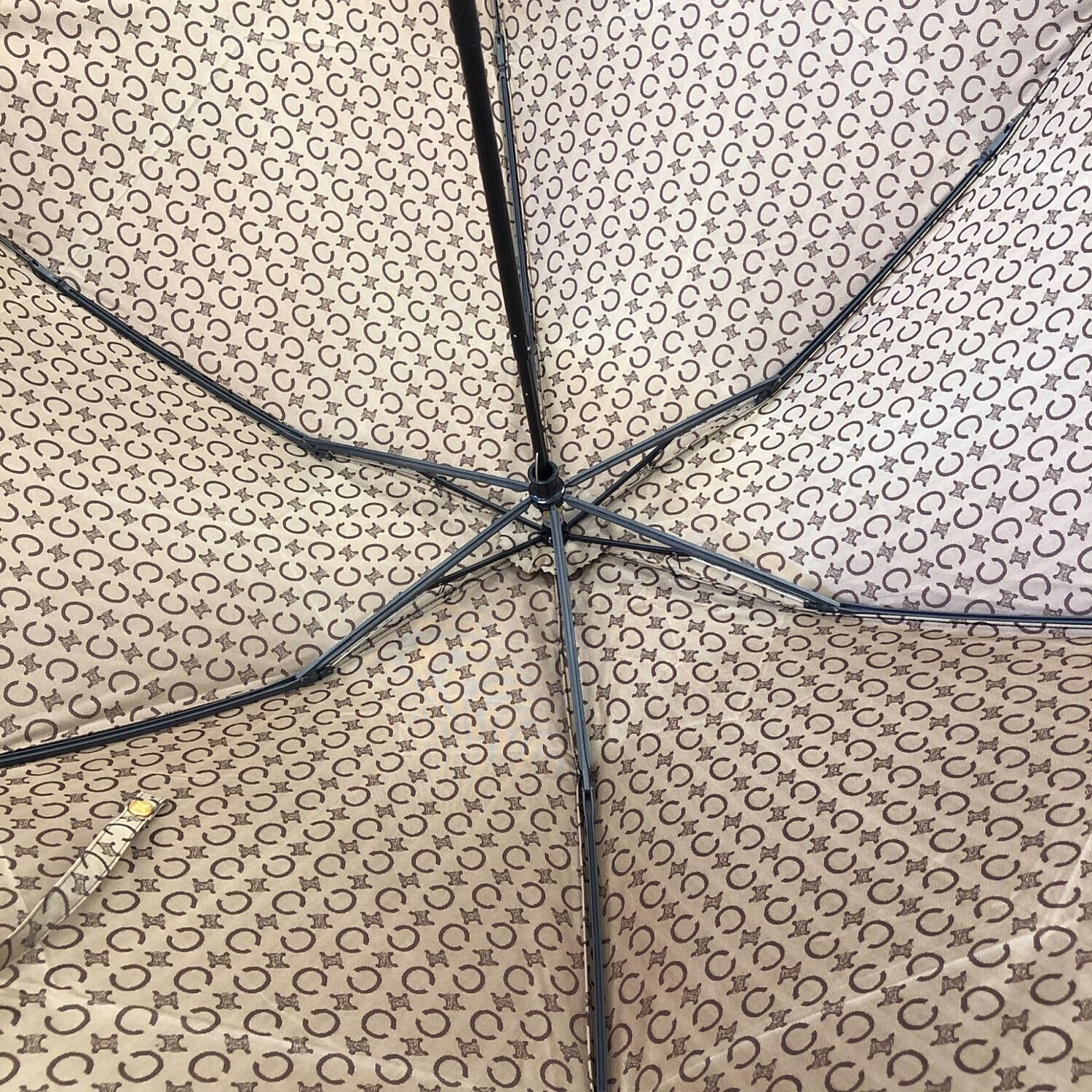 CELINE (セリーヌ) 折りたたみ傘 MOONBAT社製 ブラウン｜トレファクONLINE