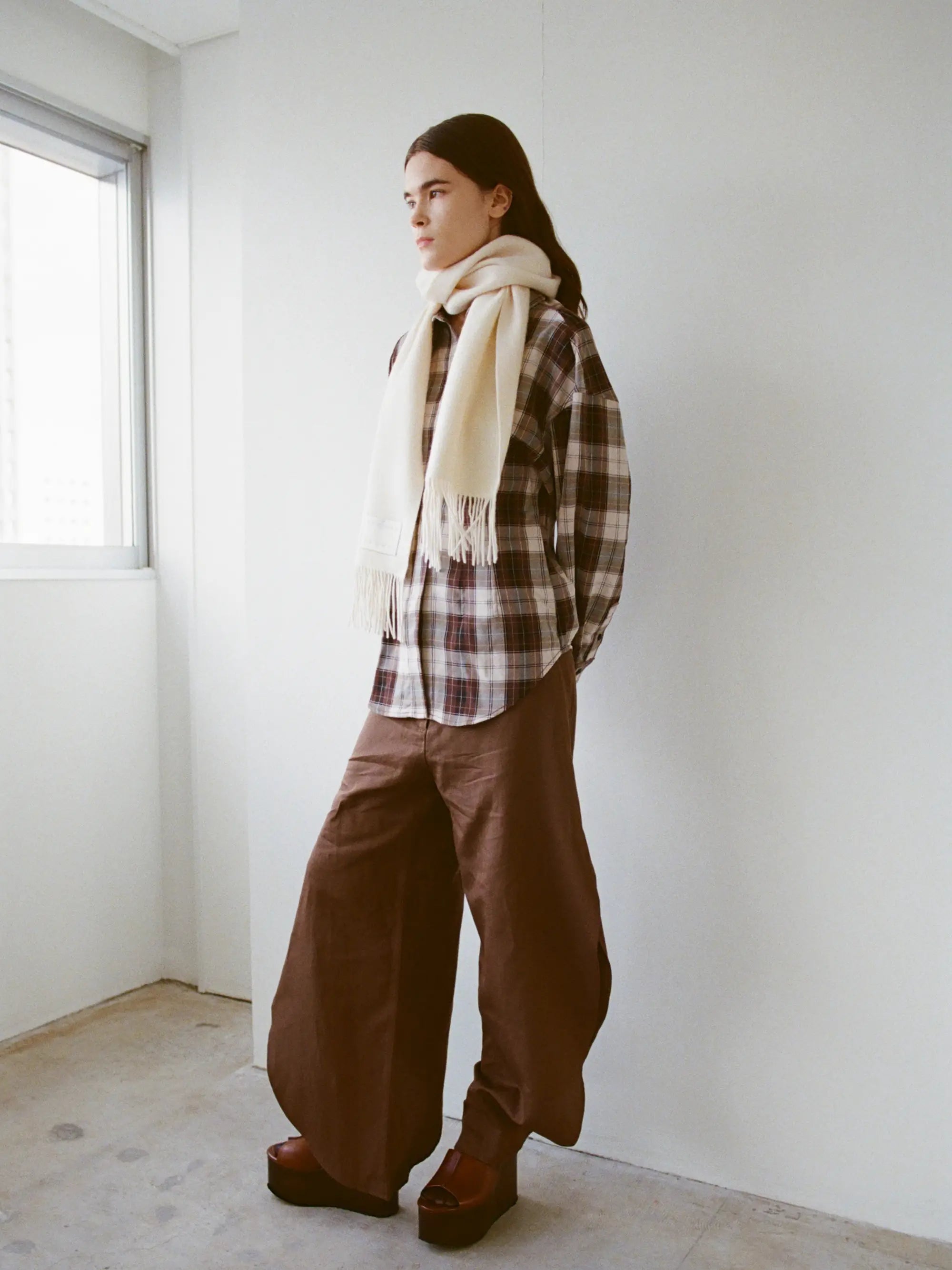 カシミヤスマフラー オフホワイト | EDWARD BROWN(エドワードブラウン