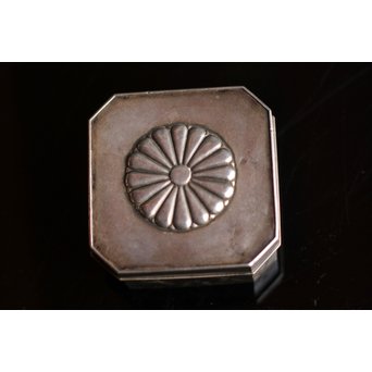 一鶴斎造 銀製 煙草セット 共箱 468g トニカ 東さ8-0126☆2F Yahoo