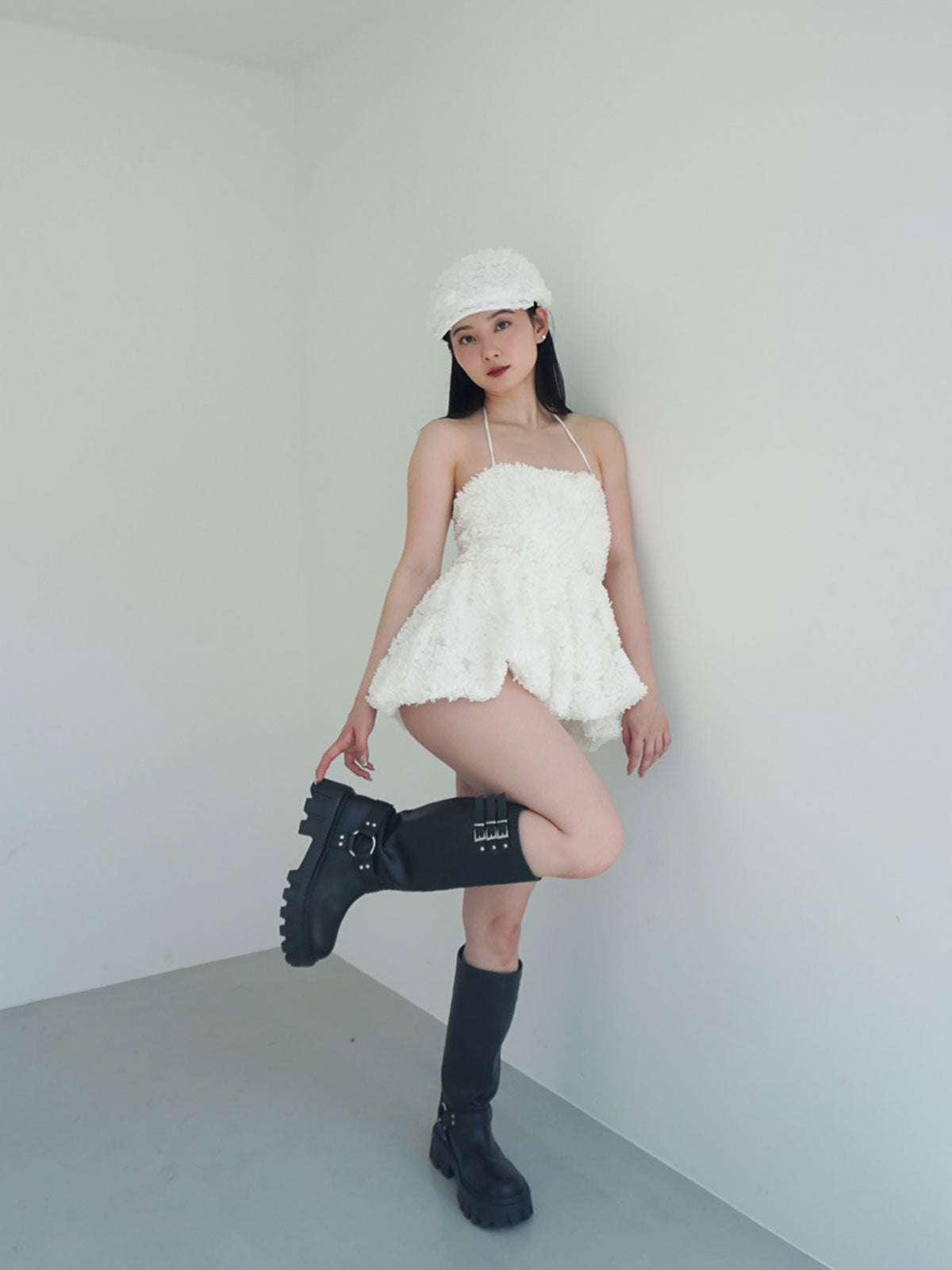 フラワーモチーフバルーンワンピース