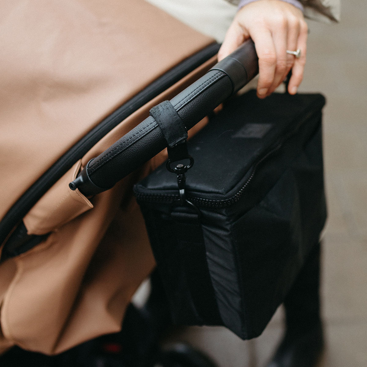 エロディ公式】オーガナイザーBlack – Elodie | エロディ