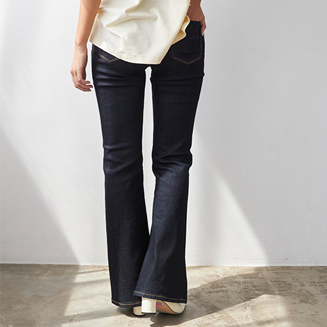 YANUK(ヤヌーク)｜ワイドフレア/オールドブラック の通販｜ELLESHOP