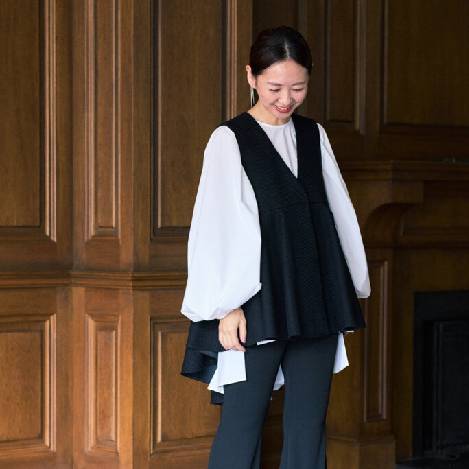 LE PHIL(ル フィル)｜ハイストレッチダンボールジレ/ブラック の通販