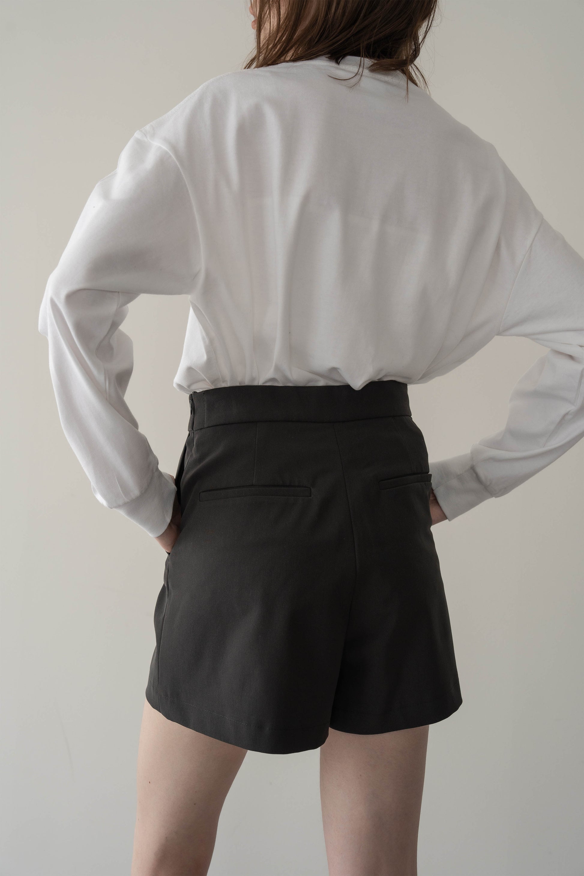 スコート【GRAY】 – ELLIE