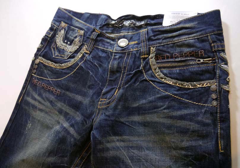 RED PEPPER ウイング刺繍 ストレートジーンズ