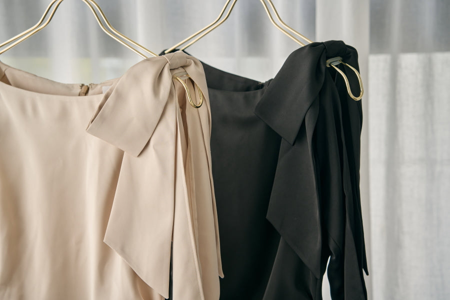 Shoulder Ribbon Satin Drape one piece -Black- – ERADIE