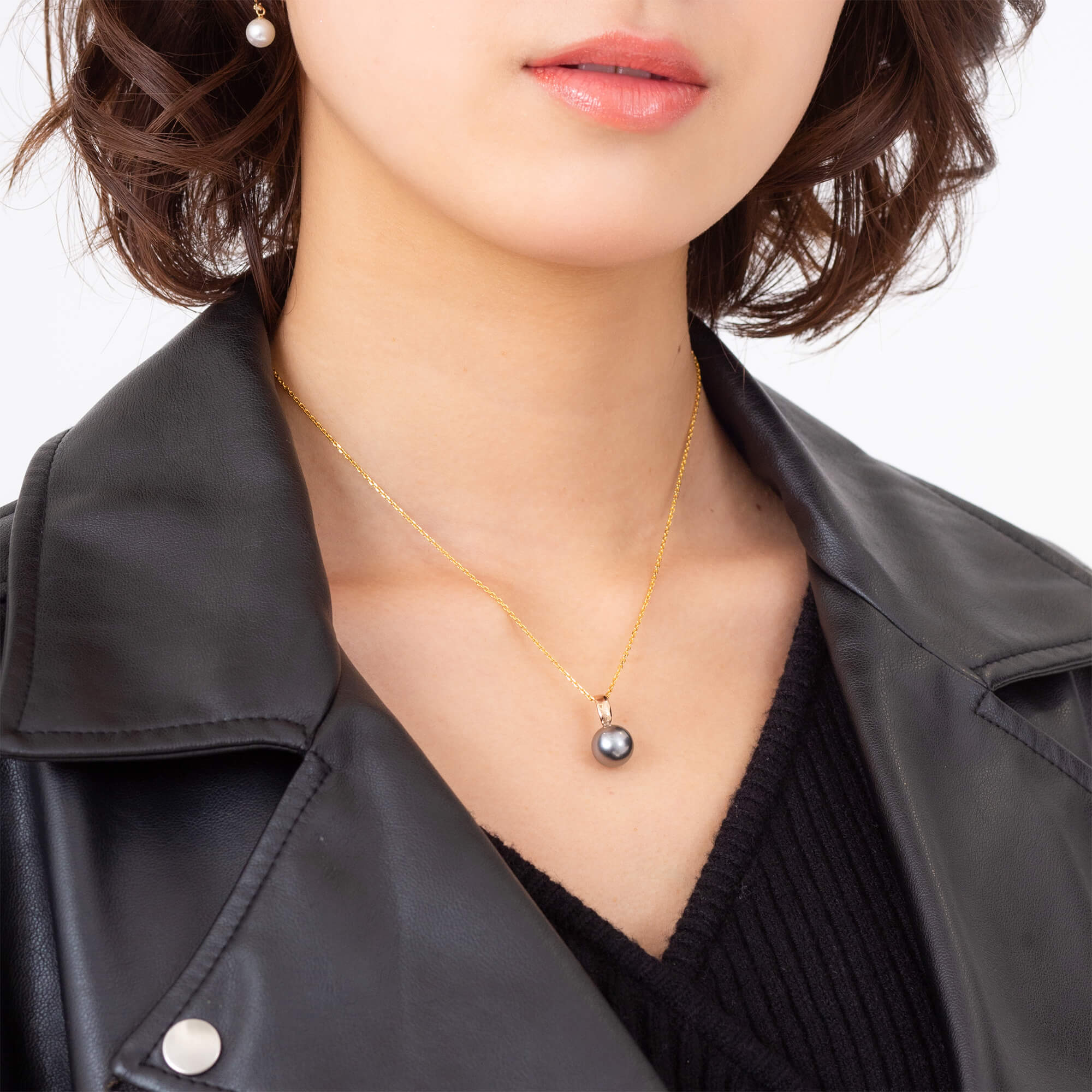 響】ブラックパール ピンクゴールド ペンダント｜無調色 黒蝶真珠